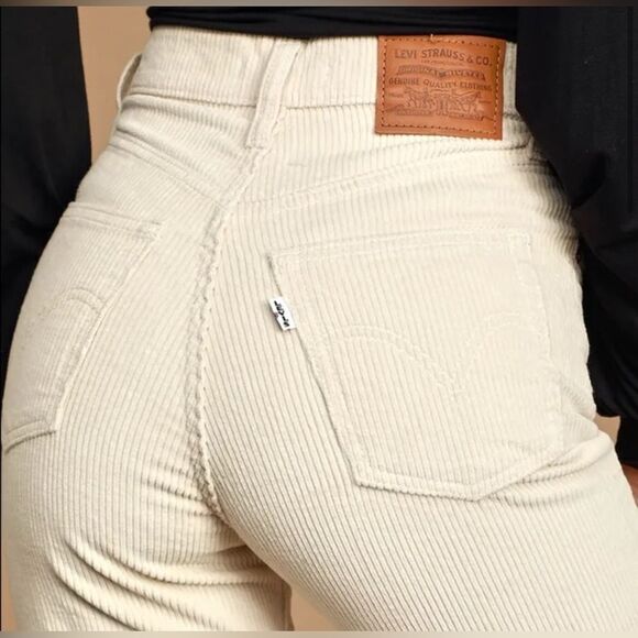 Levi’s Wedgie Straight white Corduroy Pants 24 - Picture 7 of 9